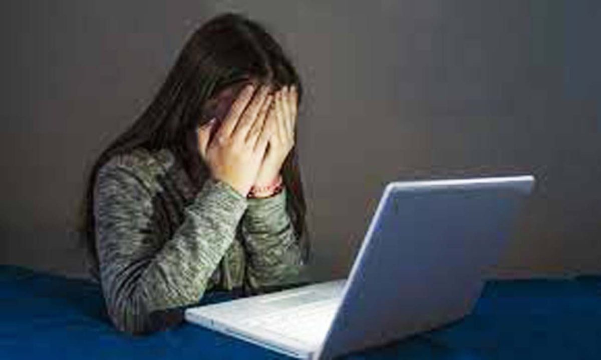 detalles del nuevo curso online Ciberbullying Intervención socioeducativa