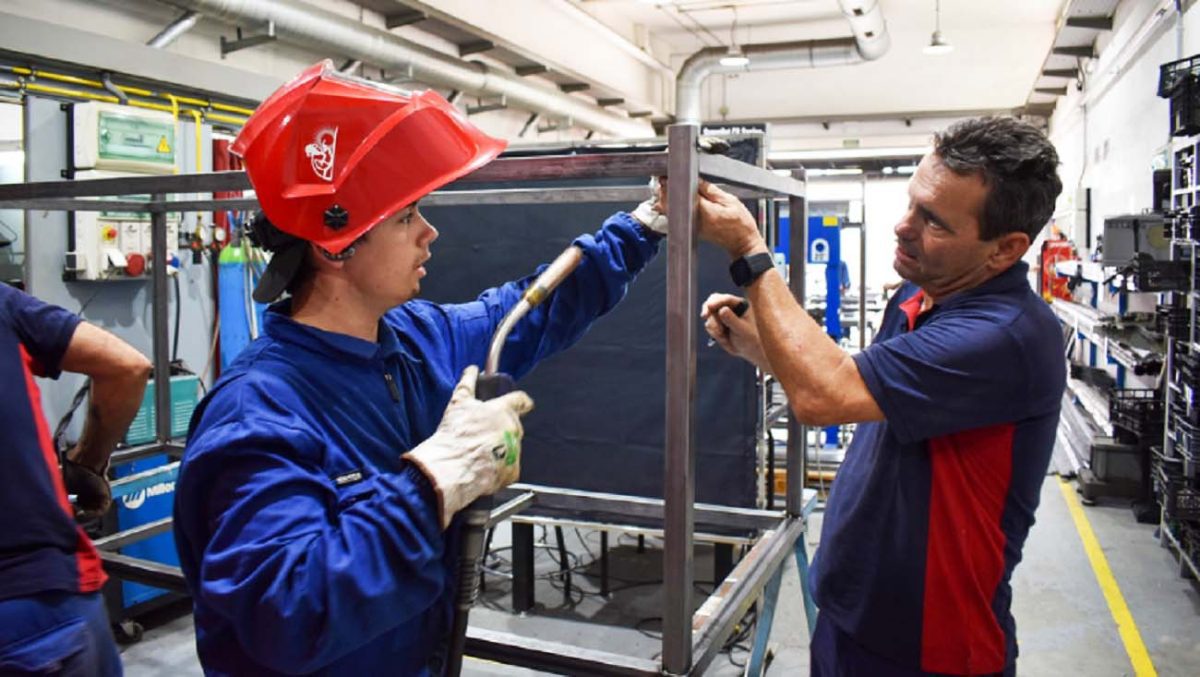 Toda la información del curso fabricación de carpintería metálica ligera alicante