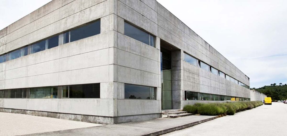 Detalles de las nuevas ofertas empleo Sociedad Textil Lonia